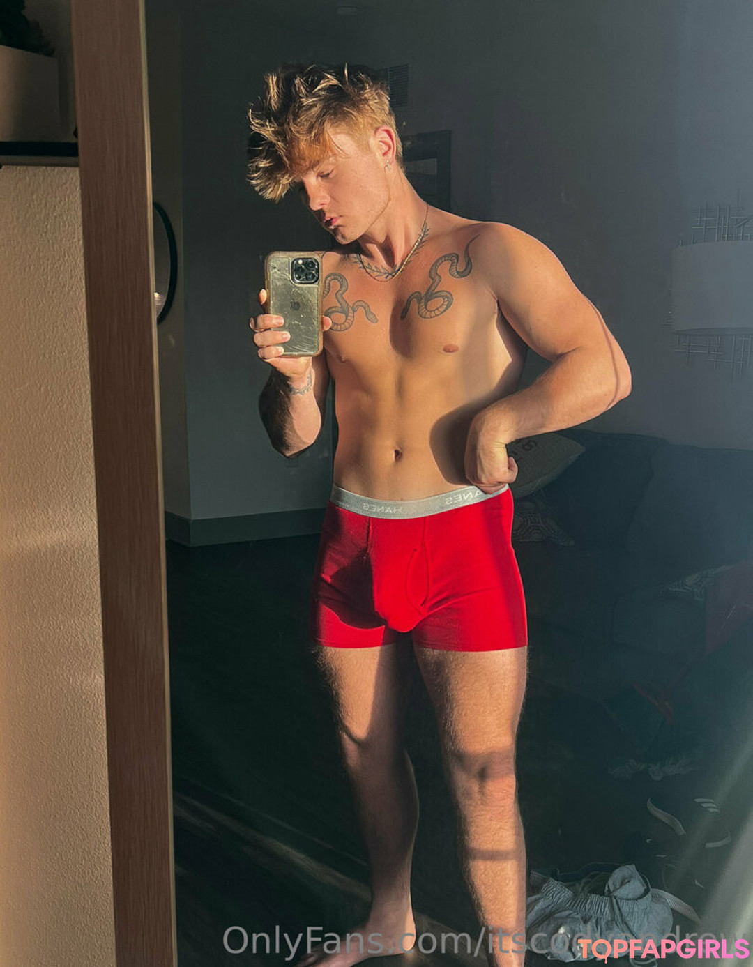 Foto desnuda filtrada de OnlyFans de Itscodyandrew #12 Foto desnuda filtrada de OnlyFans de Itscodyandrew #12