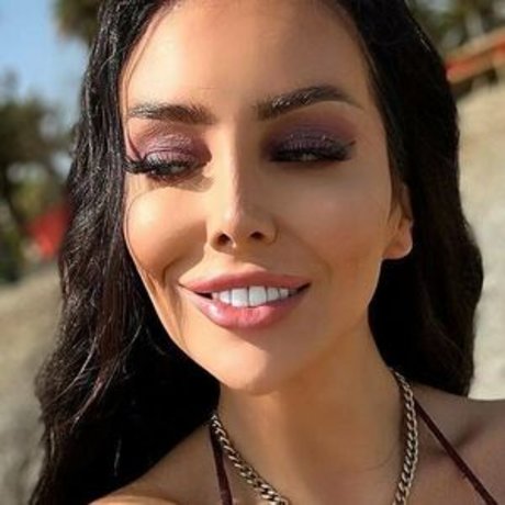 Pariz Zianna