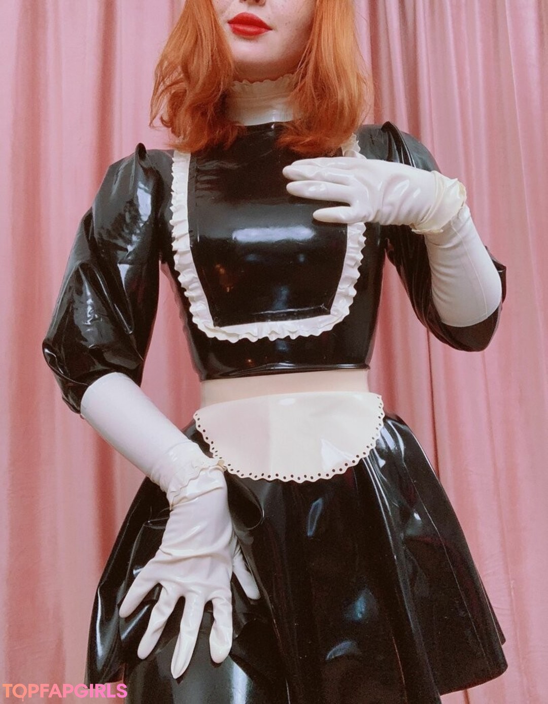 Foto desnuda filtrada de OnlyFans de Lilslvkitten #141 Foto desnuda filtrada de OnlyFans de Lilslvkitten #141