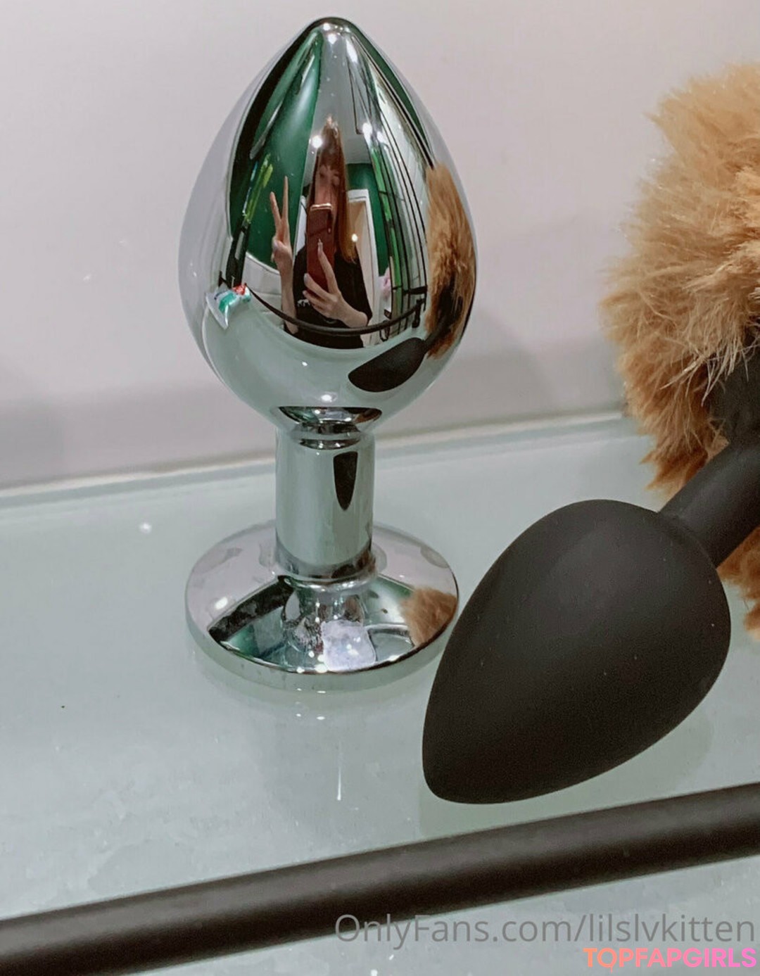 Foto desnuda filtrada de OnlyFans de Lilslvkitten #152 Foto desnuda filtrada de OnlyFans de Lilslvkitten #152