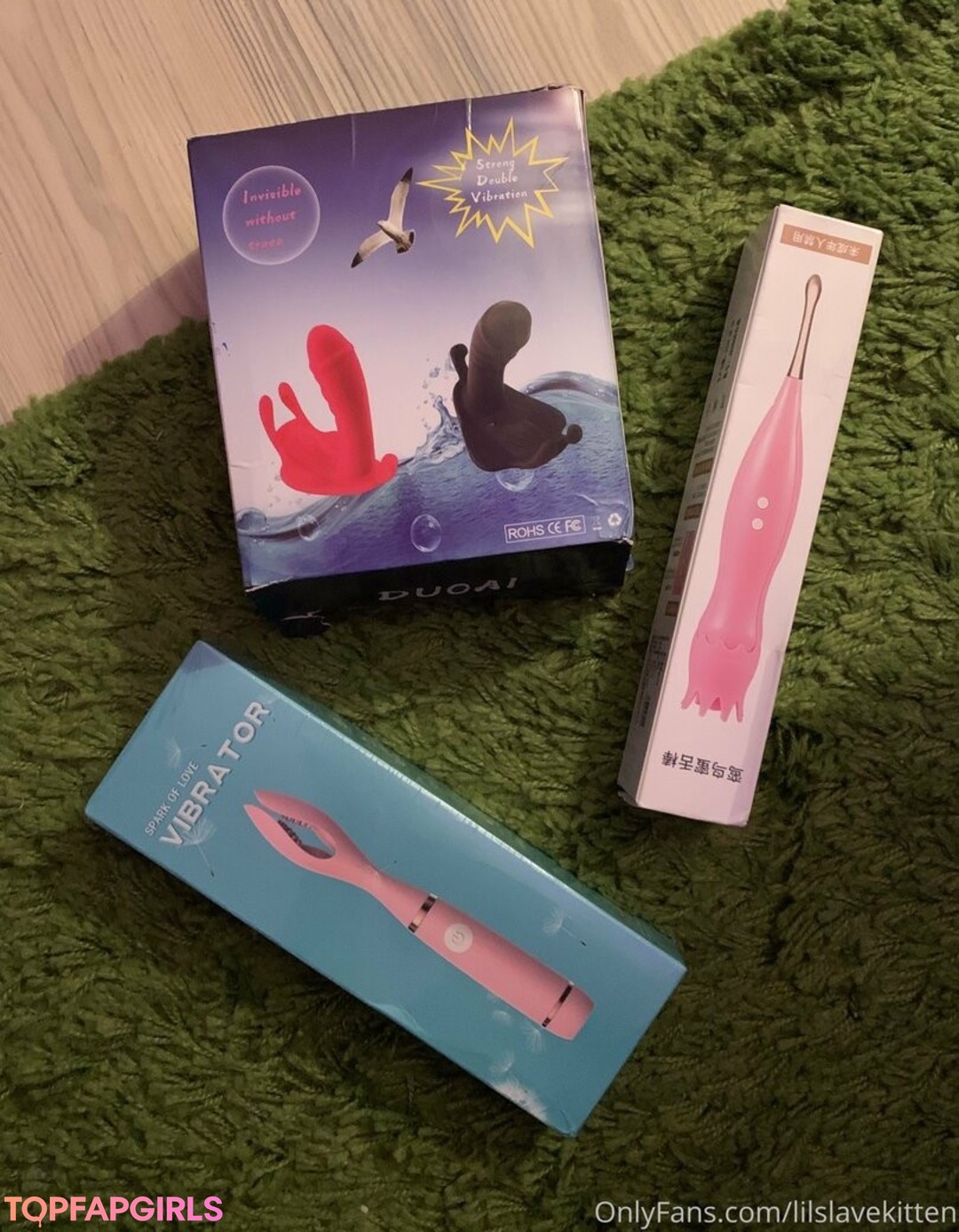 Foto desnuda filtrada de OnlyFans de Lilslvkitten #237 Foto desnuda filtrada de OnlyFans de Lilslvkitten #237