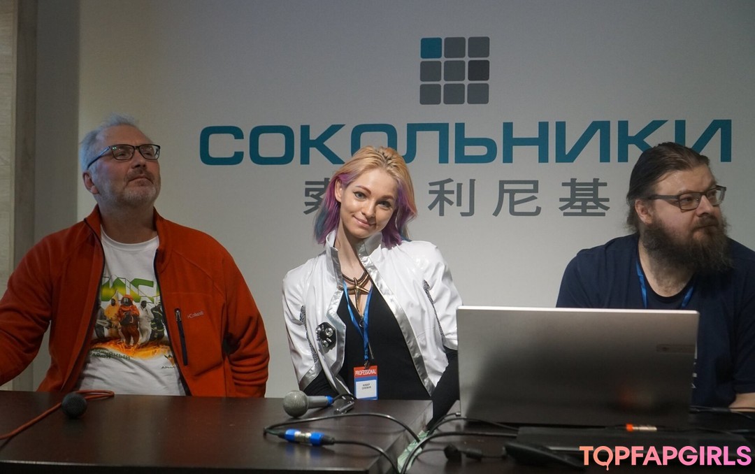 Foto desnuda filtrada de OnlyFans de Oleviiacyber #94 Foto desnuda filtrada de OnlyFans de Oleviiacyber #94