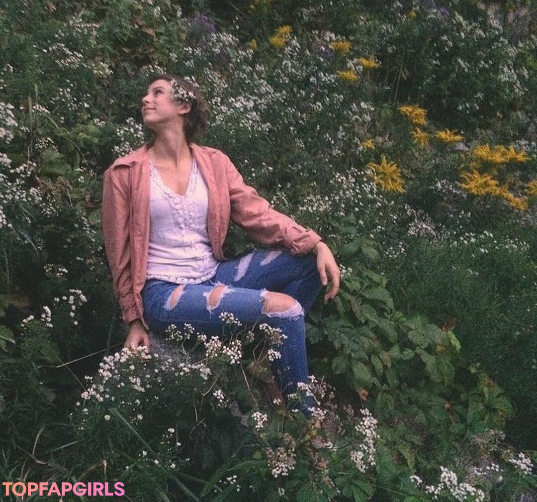 Foto desnuda filtrada de OnlyFans de Taylor Francis #23 Foto desnuda filtrada de OnlyFans de Taylor Francis #23