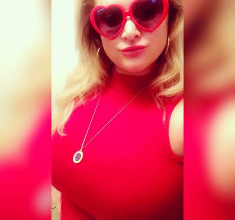 Blondiepomie