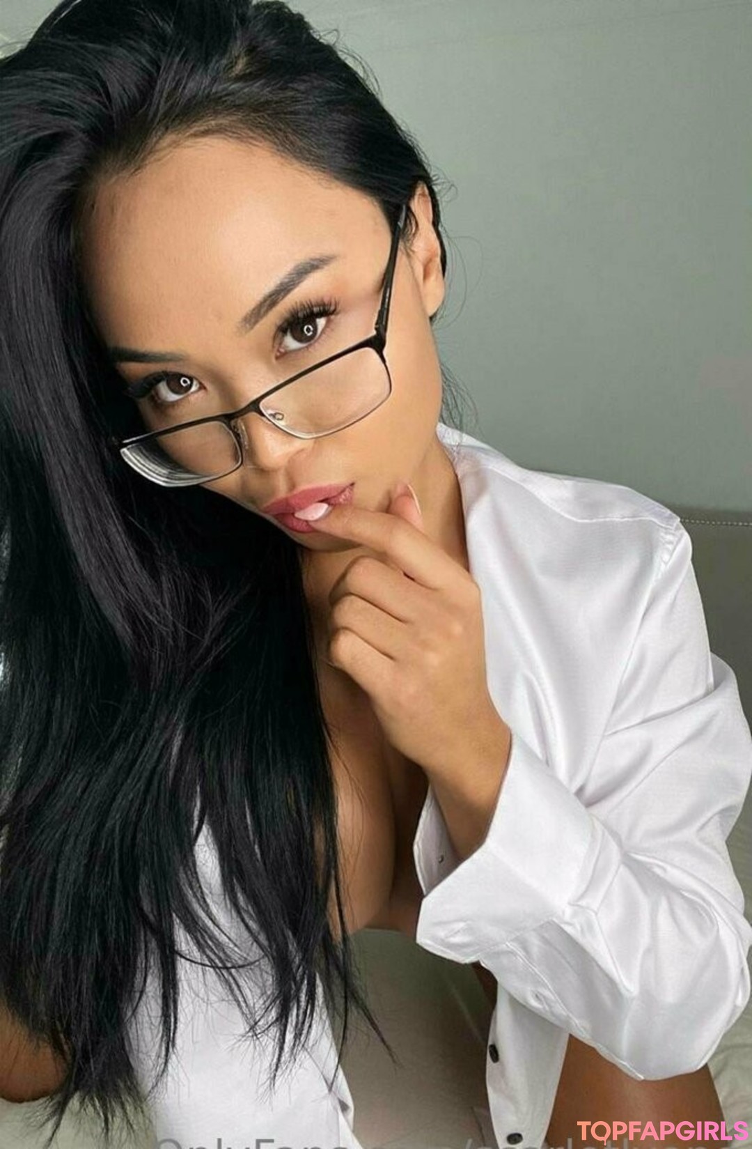 Foto desnuda filtrada de OnlyFans de Scarletlyone #127 Foto desnuda filtrada de OnlyFans de Scarletlyone #127