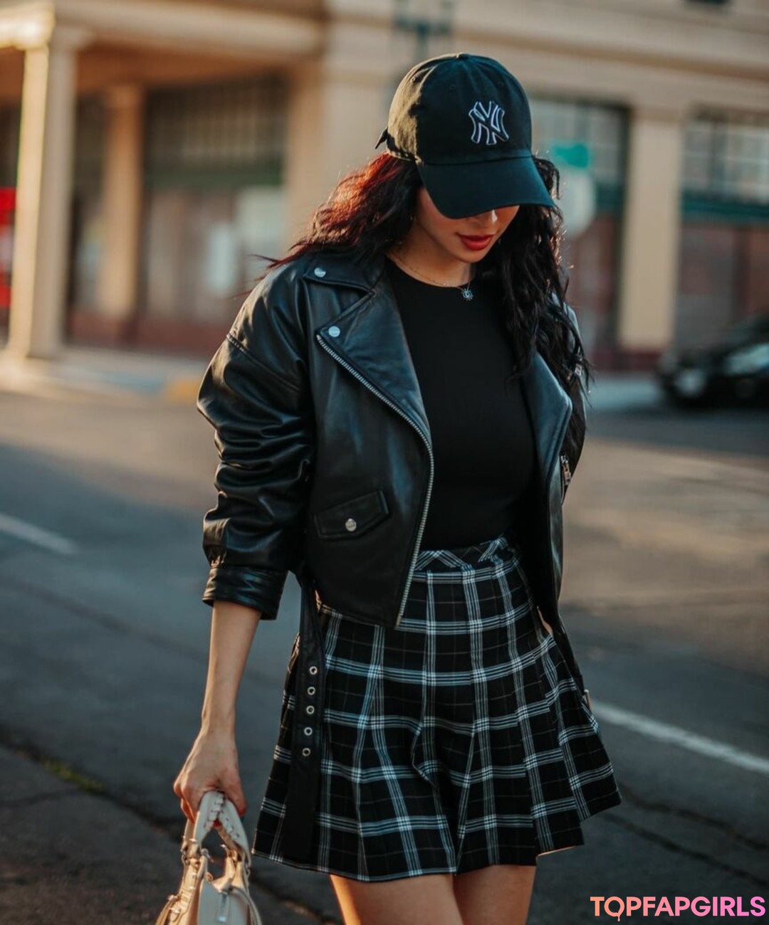 Foto desnuda filtrada de OnlyFans de Elwa Saleh #72 Foto desnuda filtrada de OnlyFans de Elwa Saleh #72