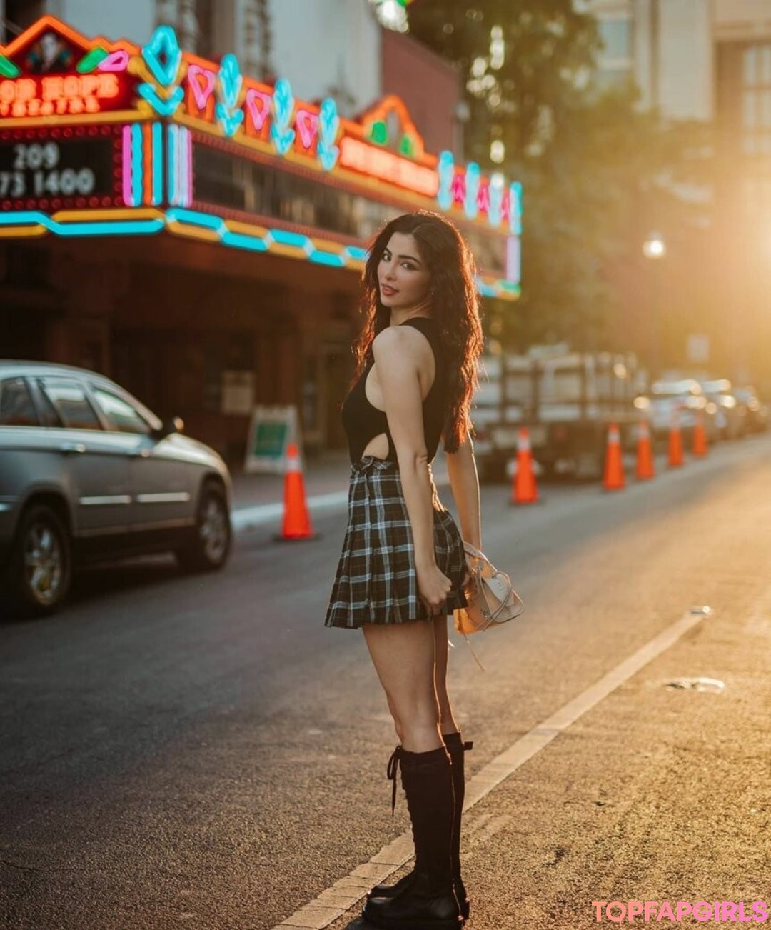 Foto desnuda filtrada de OnlyFans de Elwa Saleh #75 Foto desnuda filtrada de OnlyFans de Elwa Saleh #75