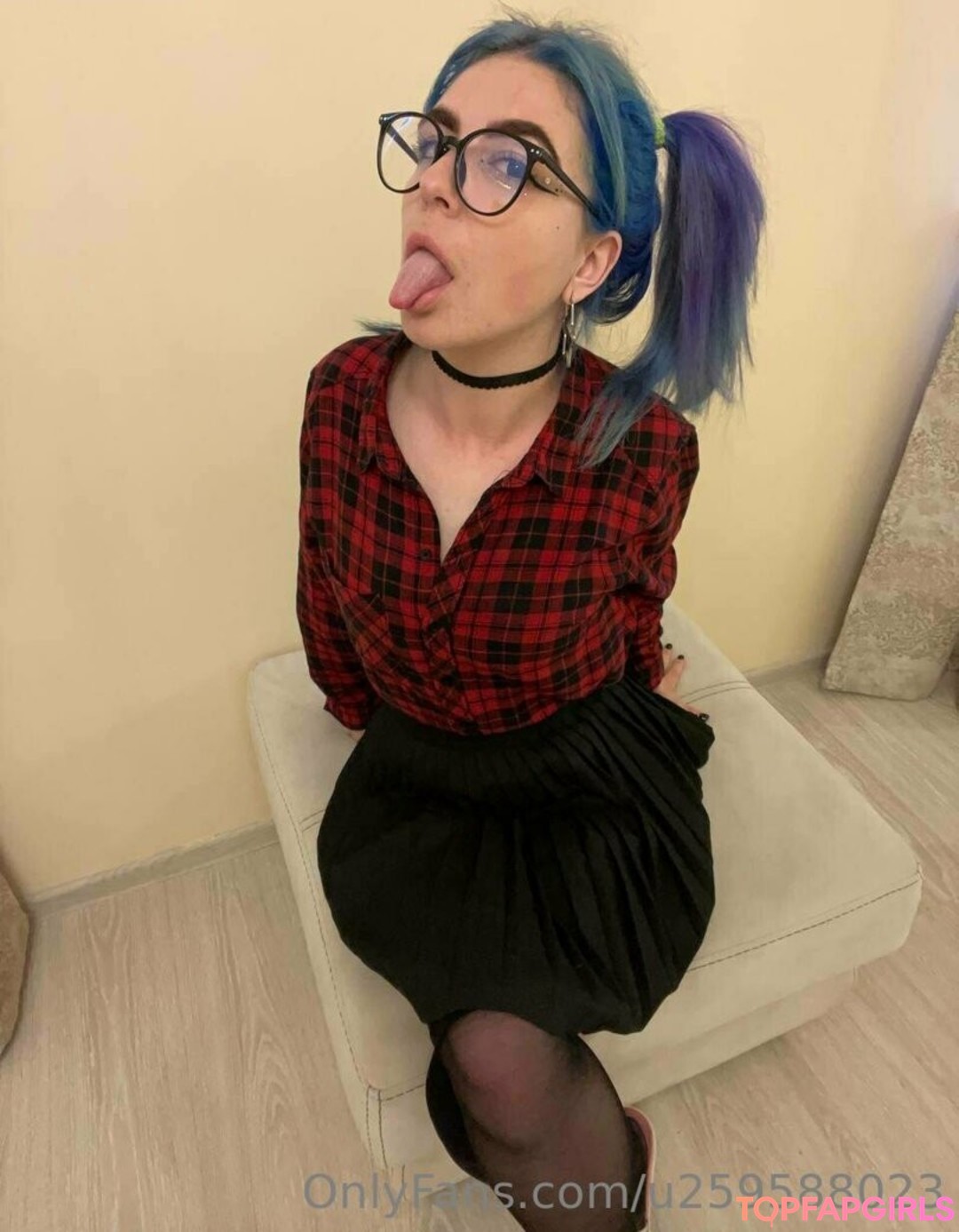 Foto desnuda filtrada de OnlyFans de Blueillusion #25 Foto desnuda filtrada de OnlyFans de Blueillusion #25