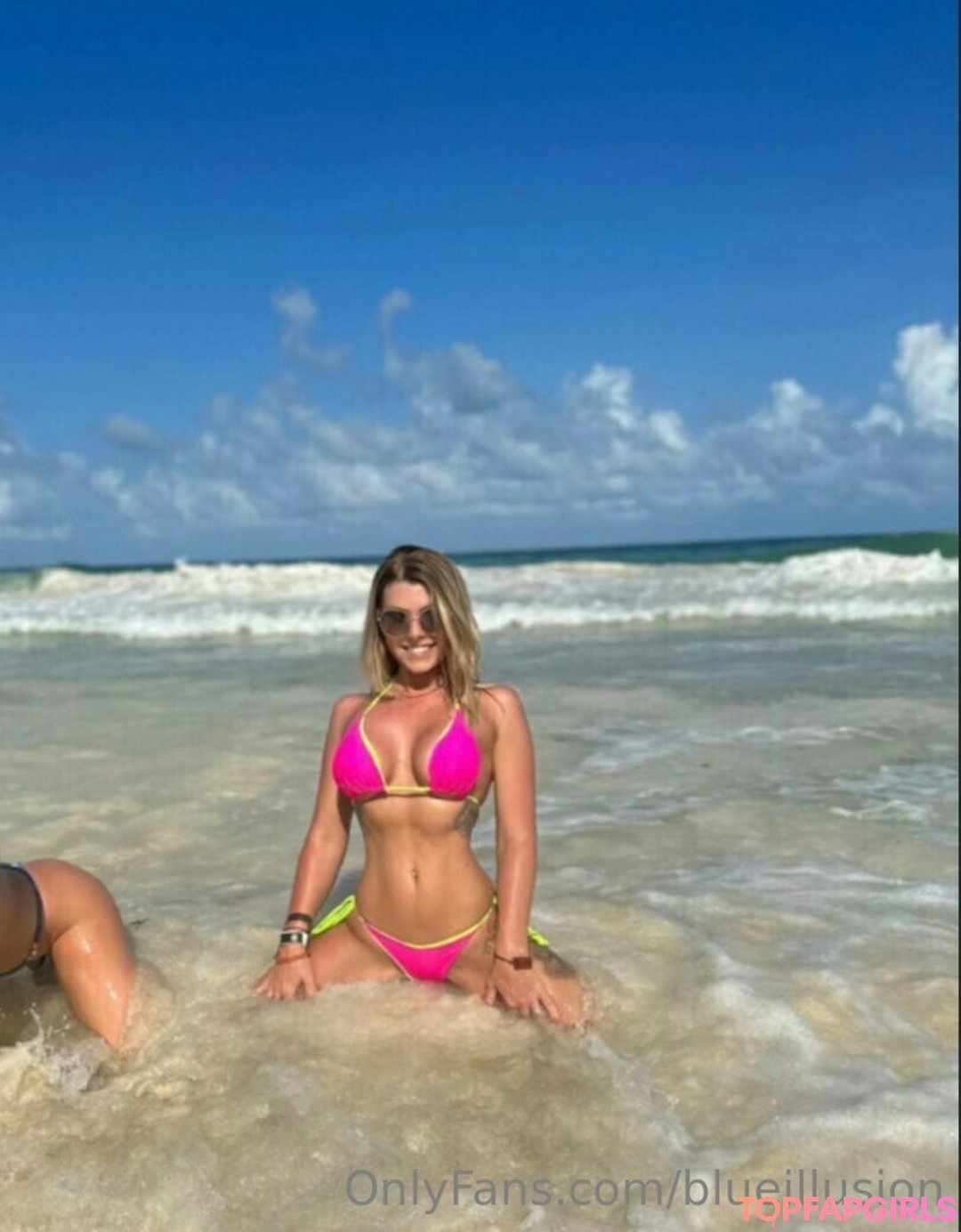 Foto desnuda filtrada de OnlyFans de Blueillusion #302 Foto desnuda filtrada de OnlyFans de Blueillusion #302