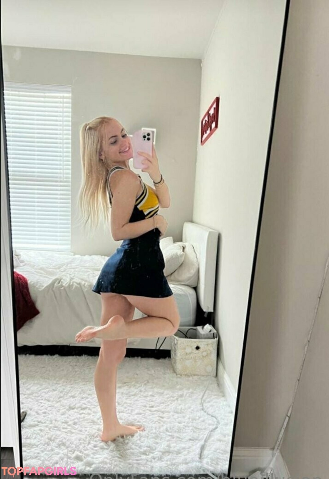 Foto desnuda filtrada de OnlyFans de Blueillusion #347 Foto desnuda filtrada de OnlyFans de Blueillusion #347