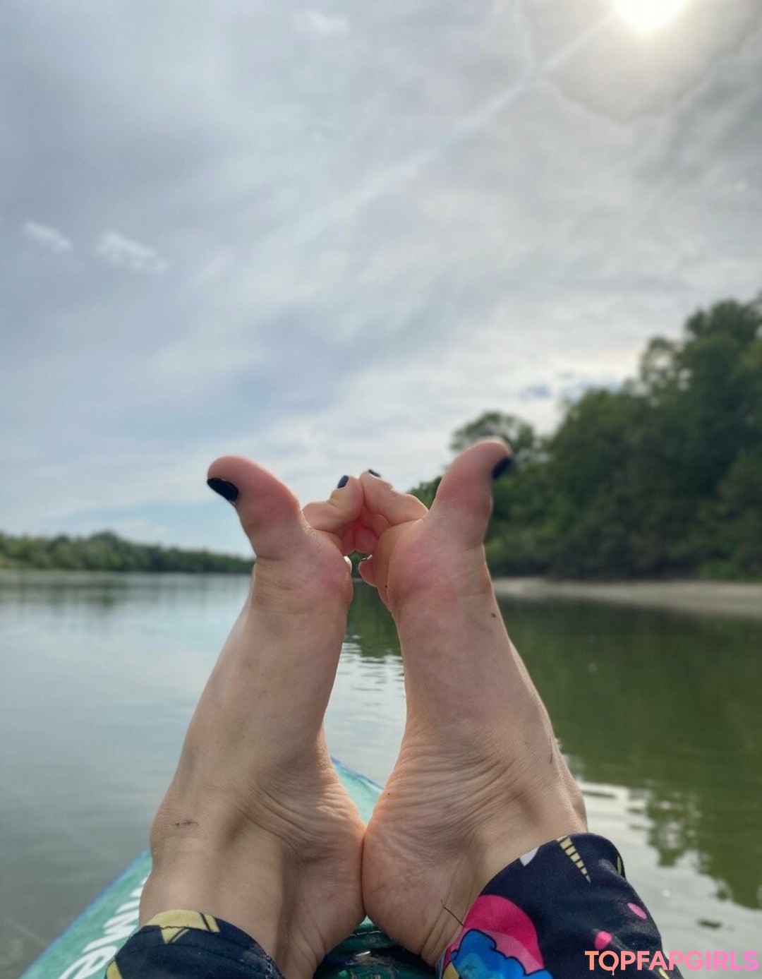 Foto desnuda filtrada de OnlyFans de Kflexiblefeet #383 Foto desnuda filtrada de OnlyFans de Kflexiblefeet #383