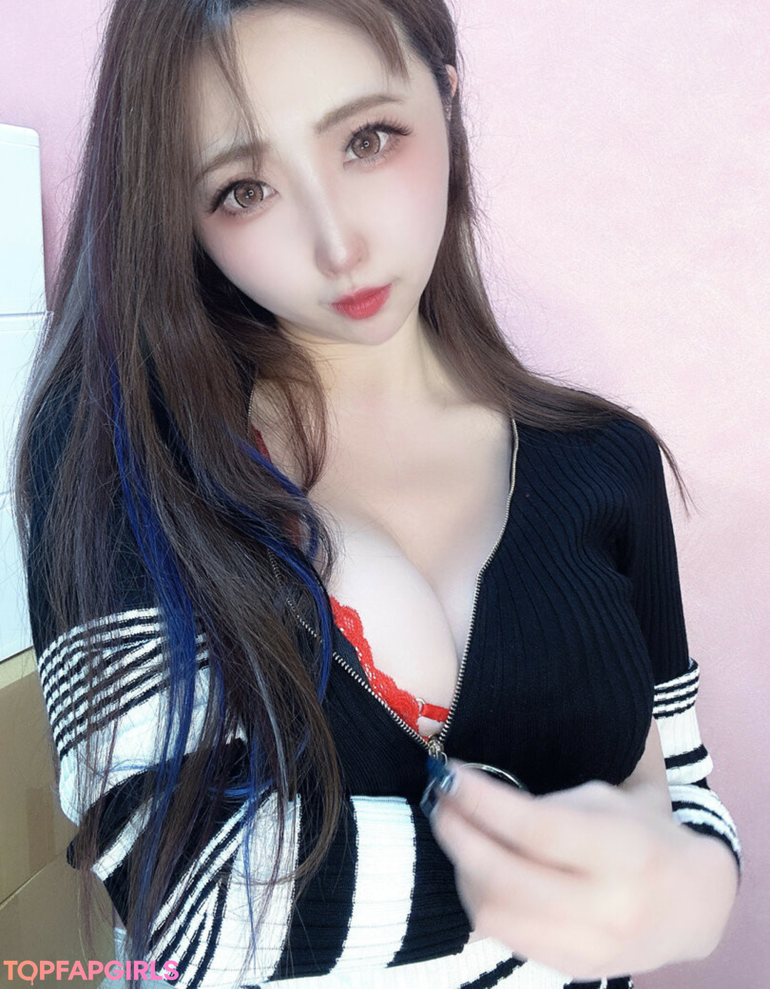 Foto desnuda filtrada de OnlyFans de Momoiro Reku #8 Foto desnuda filtrada de OnlyFans de Momoiro Reku #8