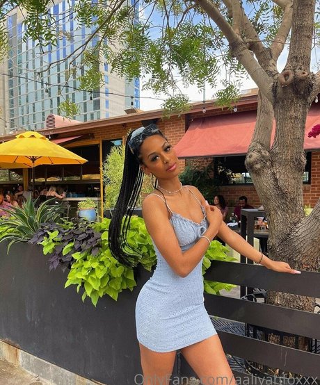 Foto desnuda filtrada de OnlyFans de Aaliyahfoxxx