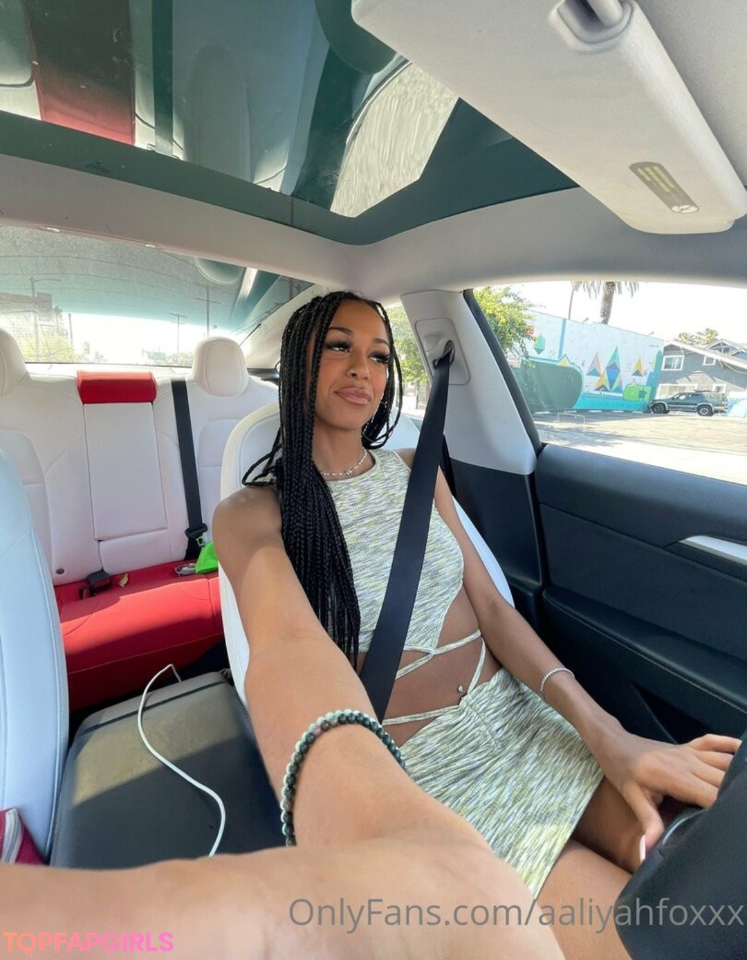 Foto desnuda filtrada de OnlyFans de Aaliyahfoxxx #76 Foto desnuda filtrada de OnlyFans de Aaliyahfoxxx #76