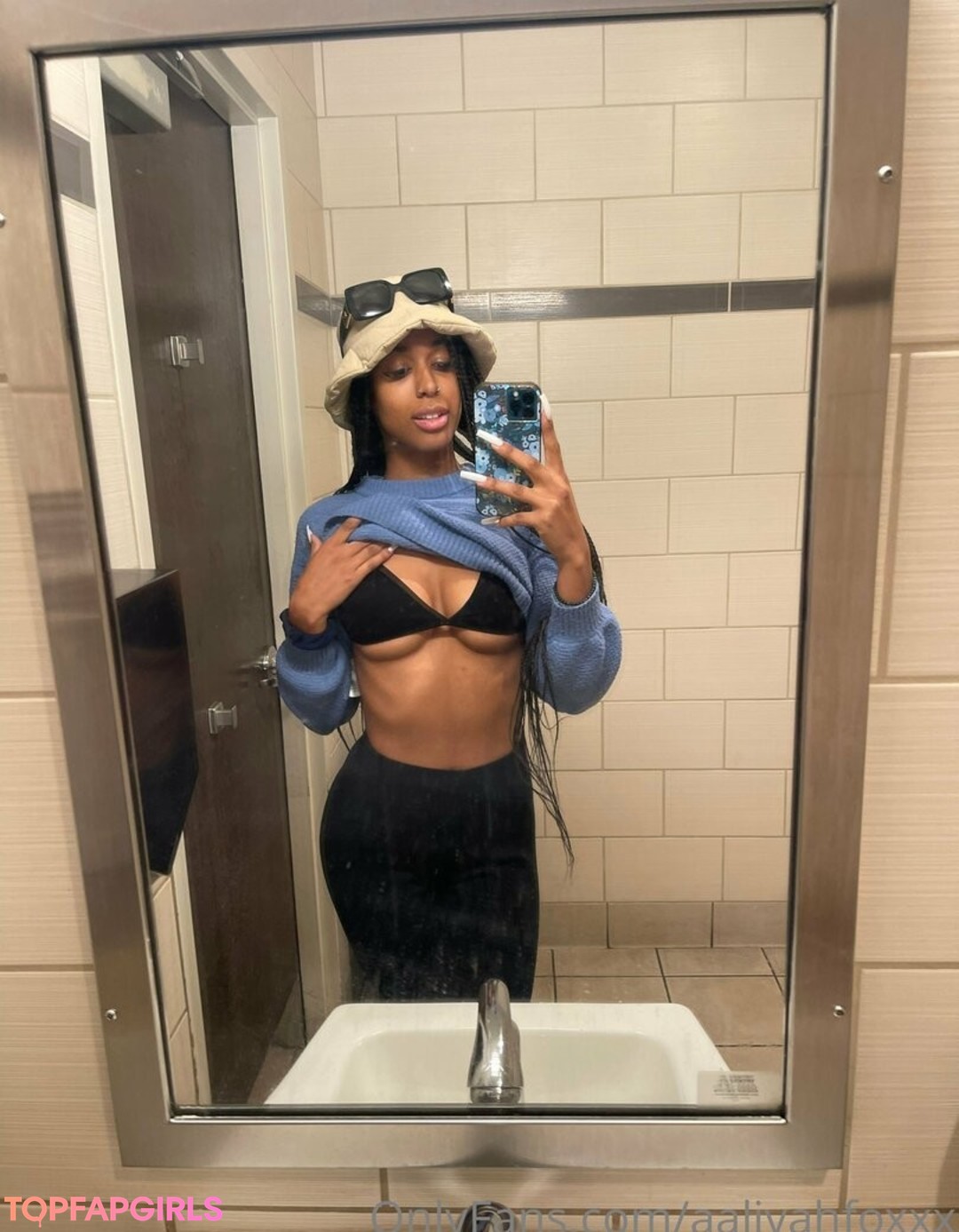 Foto desnuda filtrada de OnlyFans de Aaliyahfoxxx #90 Foto desnuda filtrada de OnlyFans de Aaliyahfoxxx #90