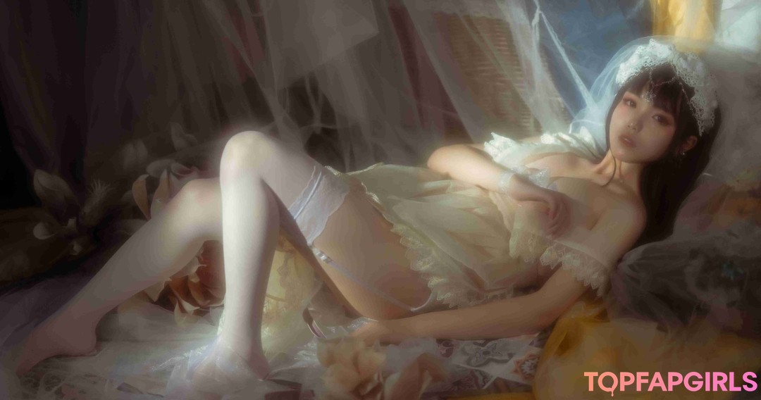 Foto desnuda filtrada de OnlyFans de Qiyuemiaozi #228 Foto desnuda filtrada de OnlyFans de Qiyuemiaozi #228