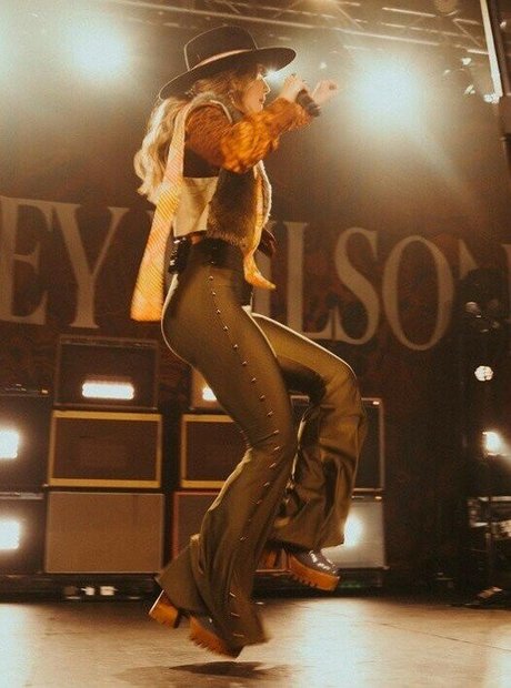 Lainey Wilson