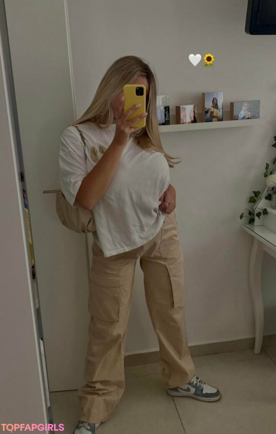 Foto desnuda filtrada de OnlyFans de Noaperetss #191 Foto desnuda filtrada de OnlyFans de Noaperetss #191