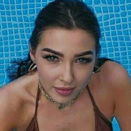 Foto desnuda filtrada de OnlyFans de Cassieswallows