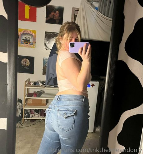 Foto desnuda filtrada de OnlyFans de Tnktheoneandonly