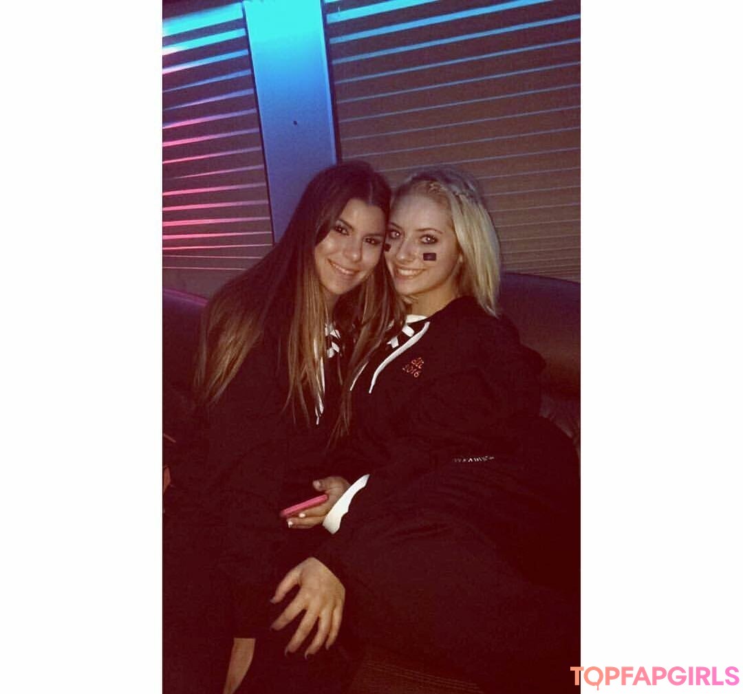 Foto desnuda filtrada de OnlyFans de Ali Cortese #50 Foto desnuda filtrada de OnlyFans de Ali Cortese #50