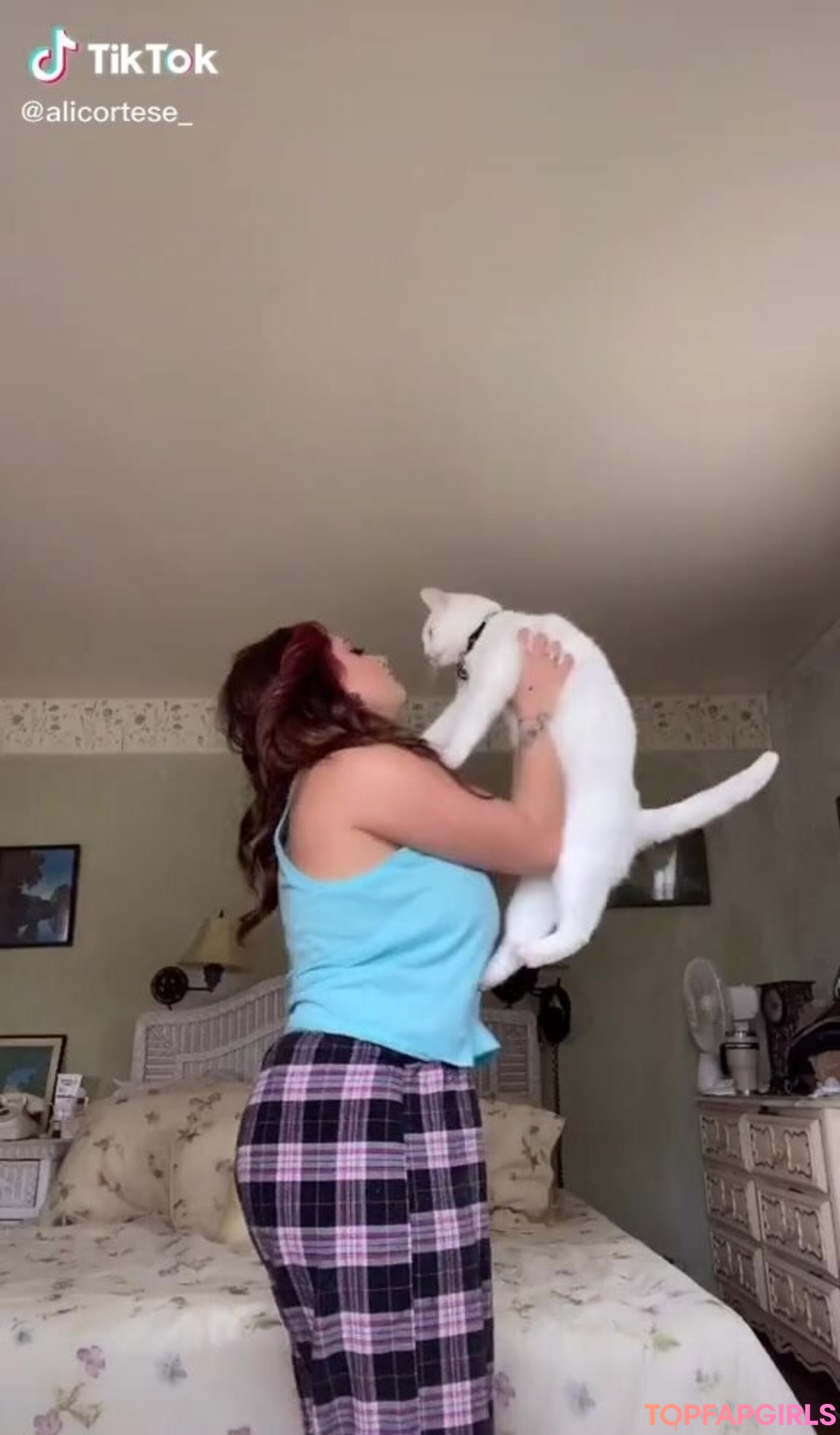 Foto desnuda filtrada de OnlyFans de Ali Cortese #8 Foto desnuda filtrada de OnlyFans de Ali Cortese #8