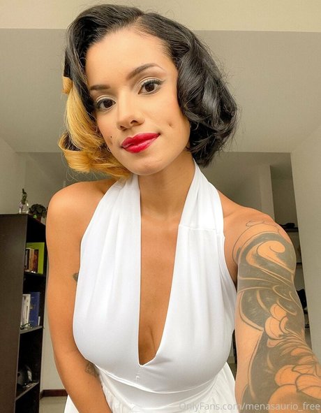 Foto desnuda filtrada de OnlyFans de Menasauriofree