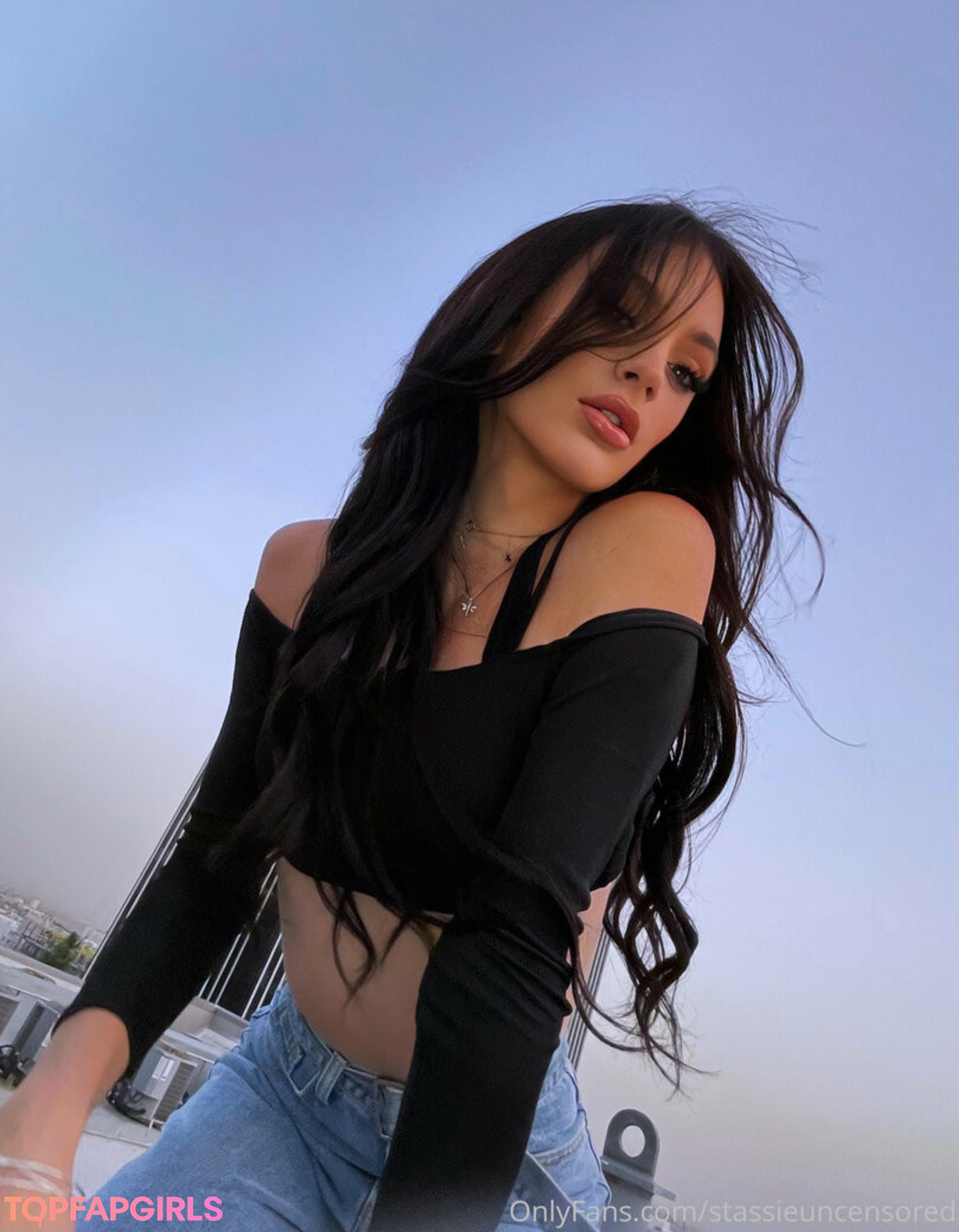 Foto desnuda filtrada de OnlyFans de Stassieuncensored #236 Foto desnuda filtrada de OnlyFans de Stassieuncensored #236