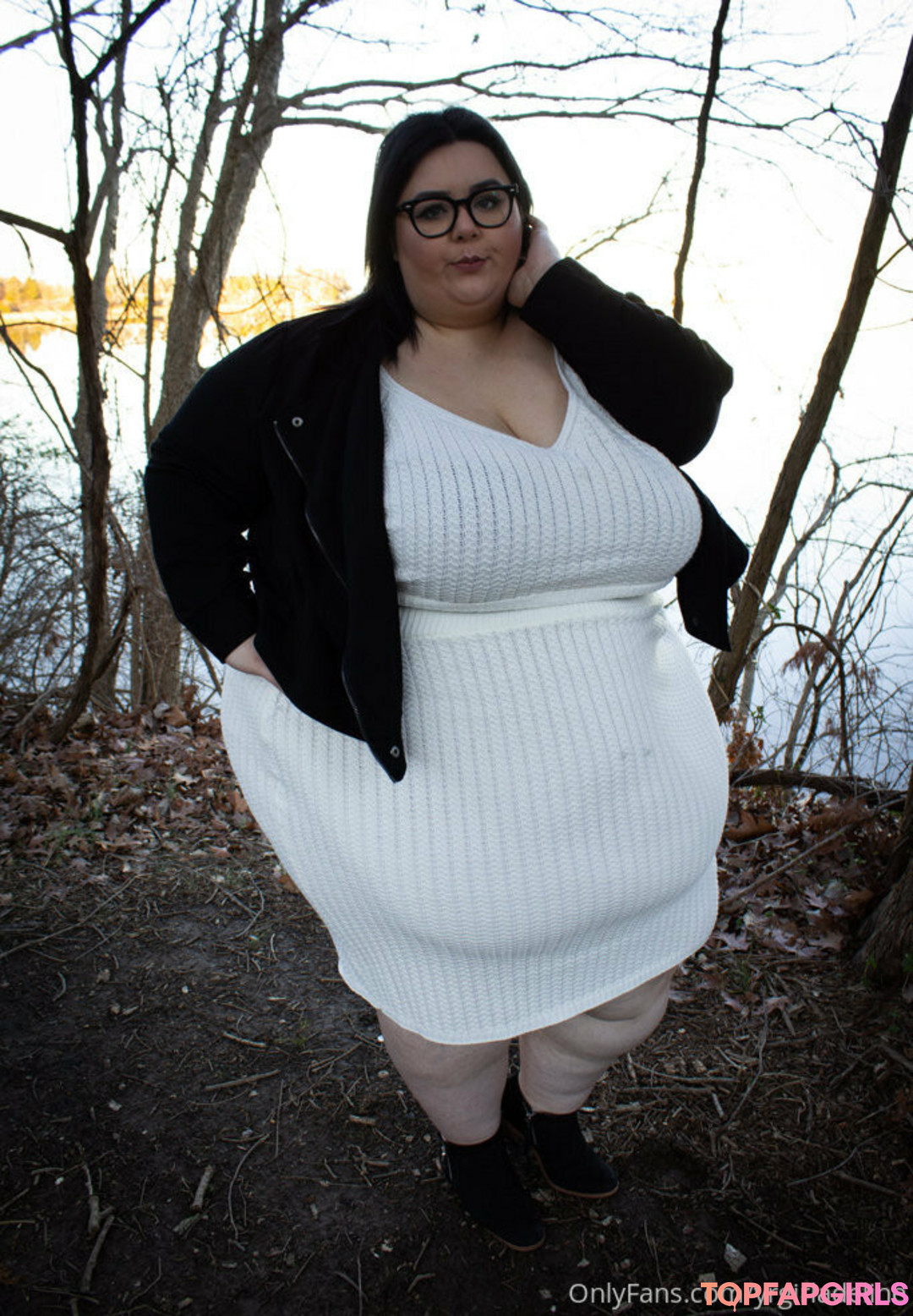 Foto desnuda filtrada de OnlyFans de Ssbbwadeline #96 Foto desnuda filtrada de OnlyFans de Ssbbwadeline #96