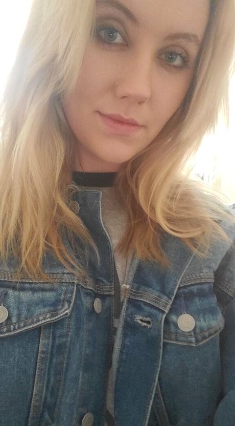 Bigblueeyes666