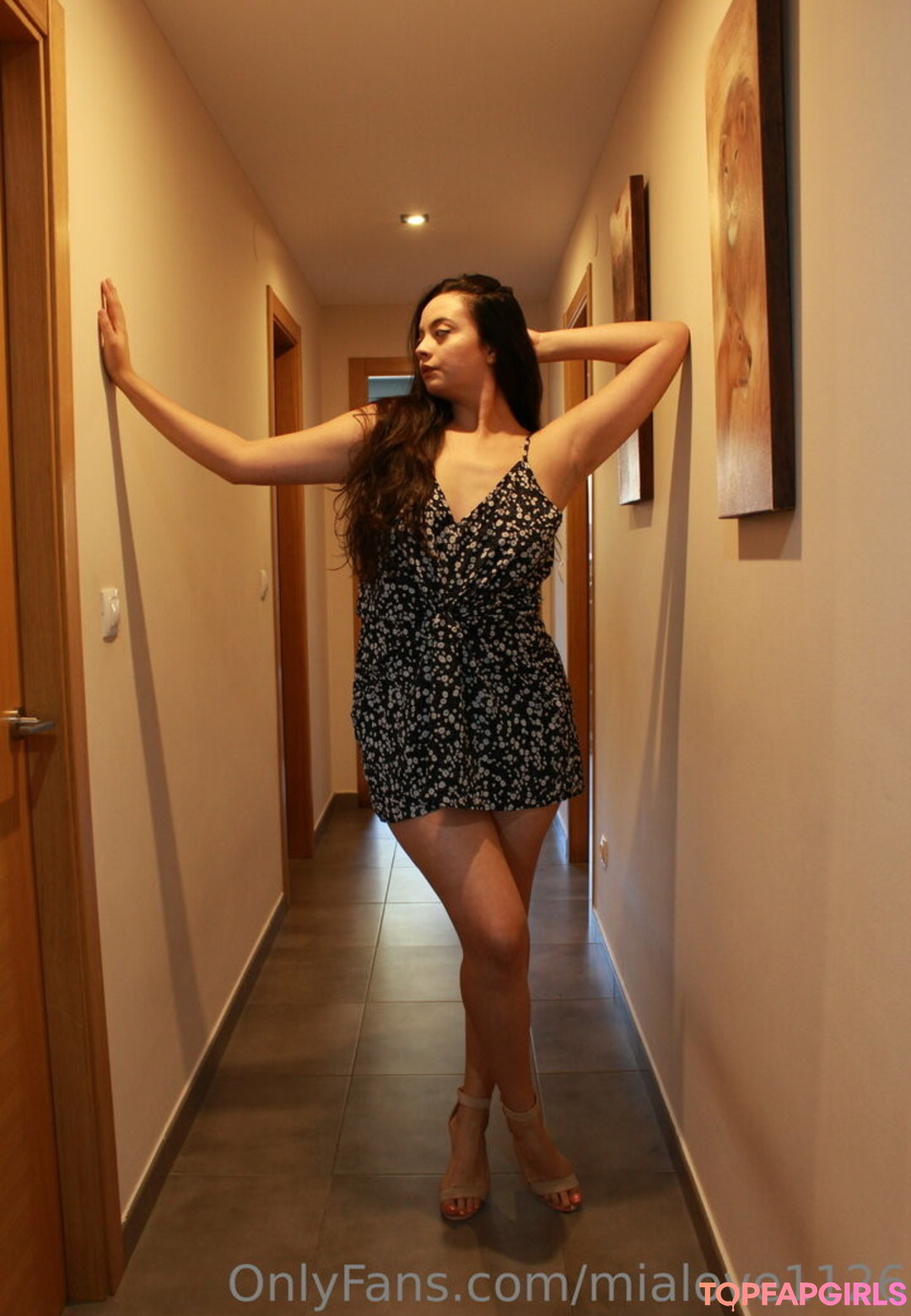 Foto desnuda filtrada de OnlyFans de Mialove1126 #44 Foto desnuda filtrada de OnlyFans de Mialove1126 #44