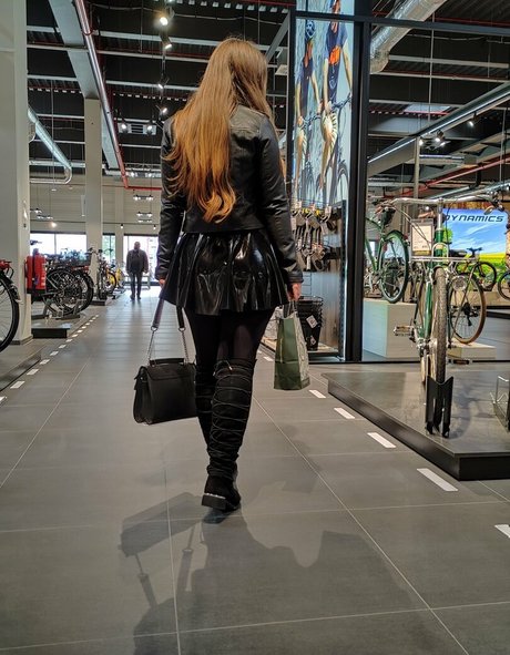 Madame.alaska.official