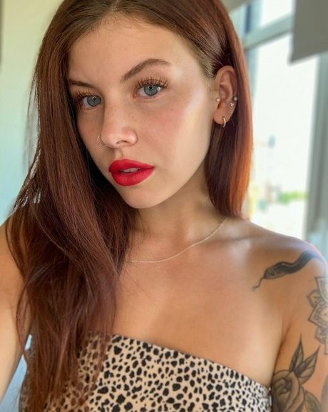 Foto desnuda filtrada de OnlyFans de Mistress Nova