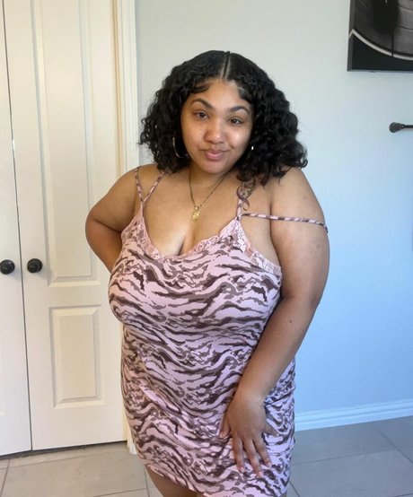 Foto desnuda filtrada de OnlyFans de Mizzmelons