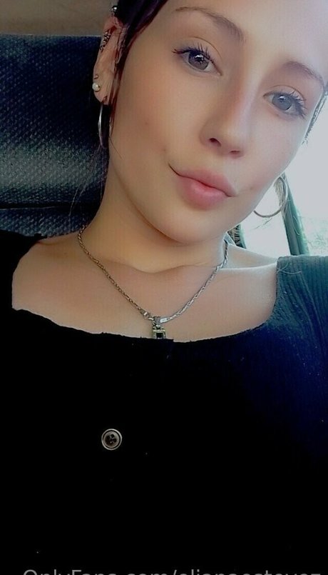 Foto desnuda filtrada de OnlyFans de Babymeeli