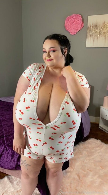 Peytonthomasvip