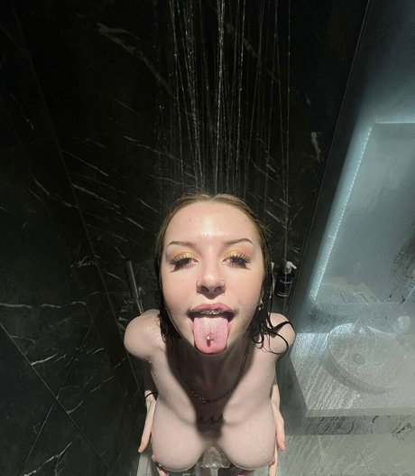 Sophieking8008