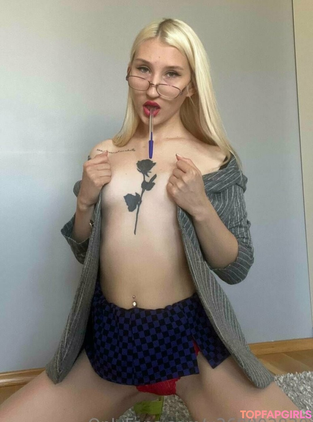 Foto desnuda filtrada de OnlyFans de Blazingdakota #42 Foto desnuda filtrada de OnlyFans de Blazingdakota #42