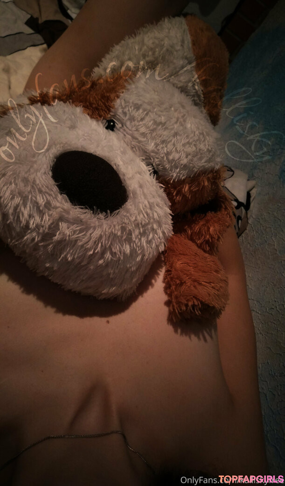 Foto desnuda filtrada de OnlyFans de Kalliskyfree #10 Foto desnuda filtrada de OnlyFans de Kalliskyfree #10