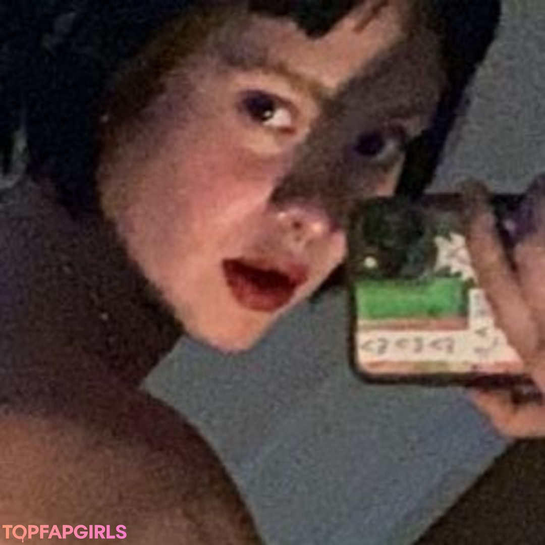 Foto desnuda filtrada de OnlyFans de Thesiouxsie #15 Foto desnuda filtrada de OnlyFans de Thesiouxsie #15