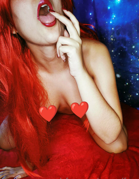 Roseredfans