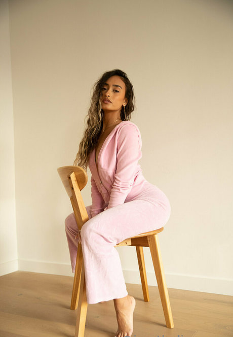 Foto desnuda filtrada de OnlyFans de Thaliapagan