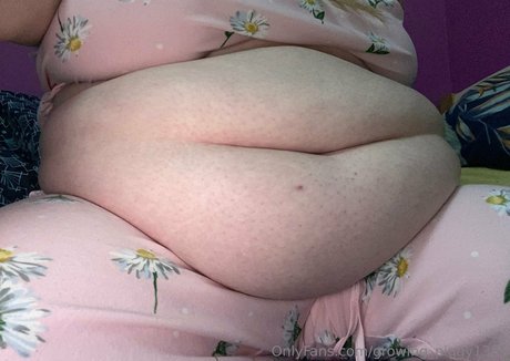 Foto desnuda filtrada de OnlyFans de Growingpiggy1305