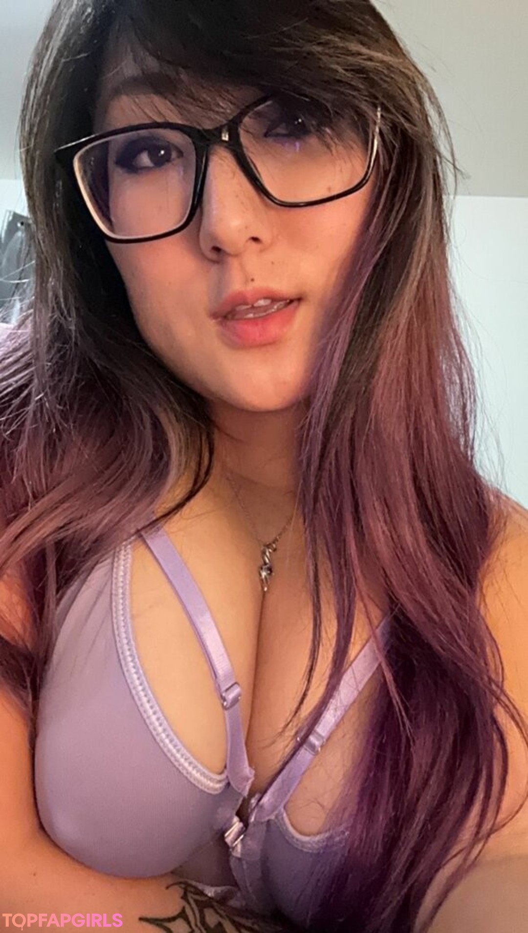 Foto desnuda filtrada de OnlyFans de Bitesizedmeg #694 Foto desnuda filtrada de OnlyFans de Bitesizedmeg #694