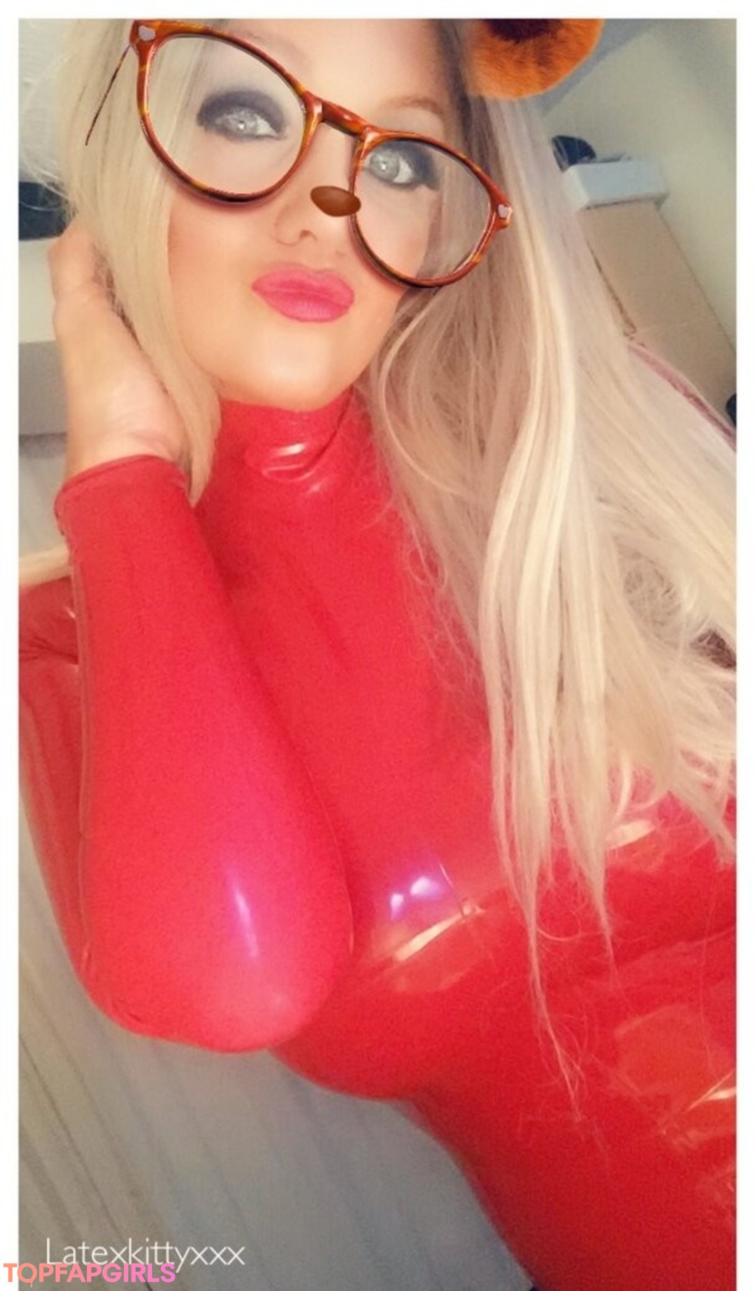 Foto desnuda filtrada de OnlyFans de Latexkittyxxx #45 Foto desnuda filtrada de OnlyFans de Latexkittyxxx #45
