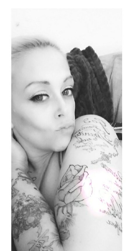 Foto desnuda filtrada de OnlyFans de Queenbunni44