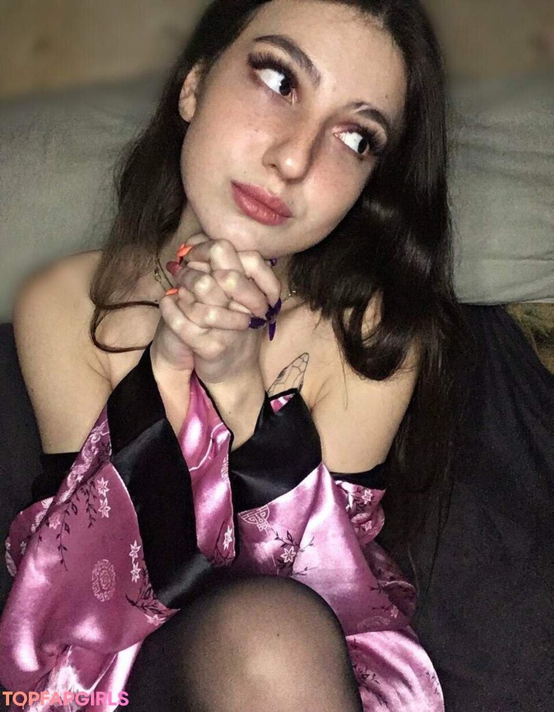 Foto desnuda filtrada de OnlyFans de Cherrykush6 #1 Foto desnuda filtrada de OnlyFans de Cherrykush6 #1