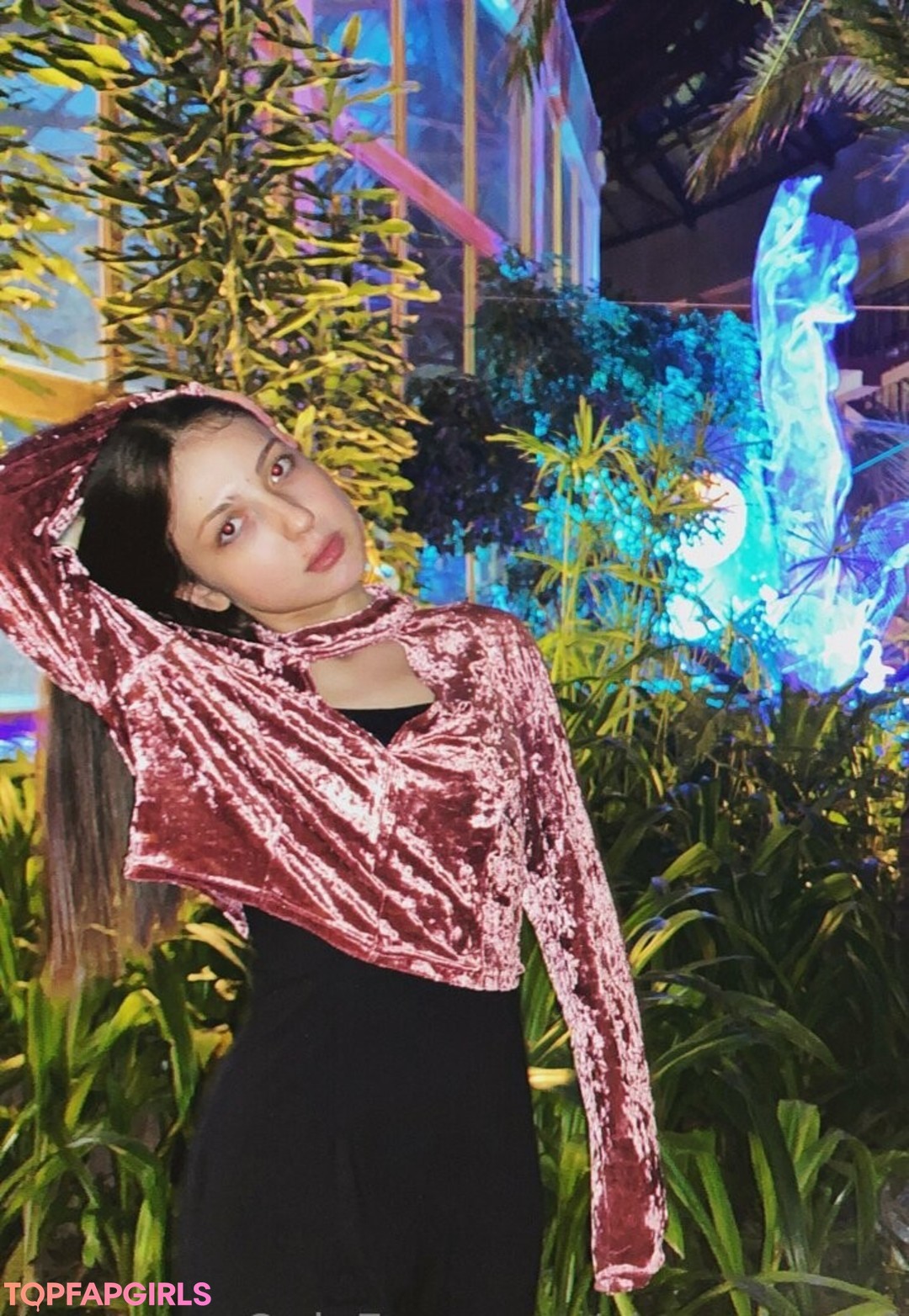 Foto desnuda filtrada de OnlyFans de Cherrykush6 #38 Foto desnuda filtrada de OnlyFans de Cherrykush6 #38