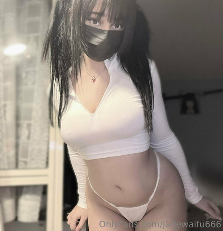 Jadewaifu666