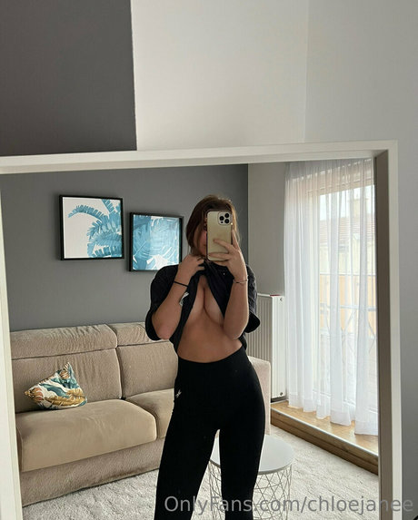 Foto desnuda filtrada de OnlyFans de Chloejanee